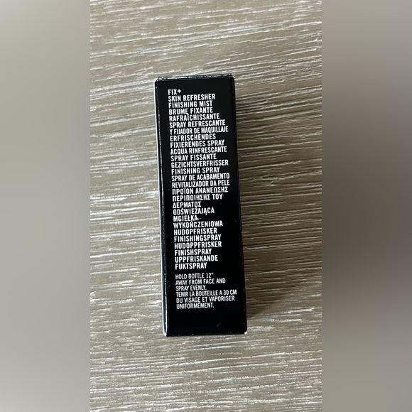 MAC Cosmetics Beauty & Skincare 4 Piece Mini Size - Picture 7 of 12